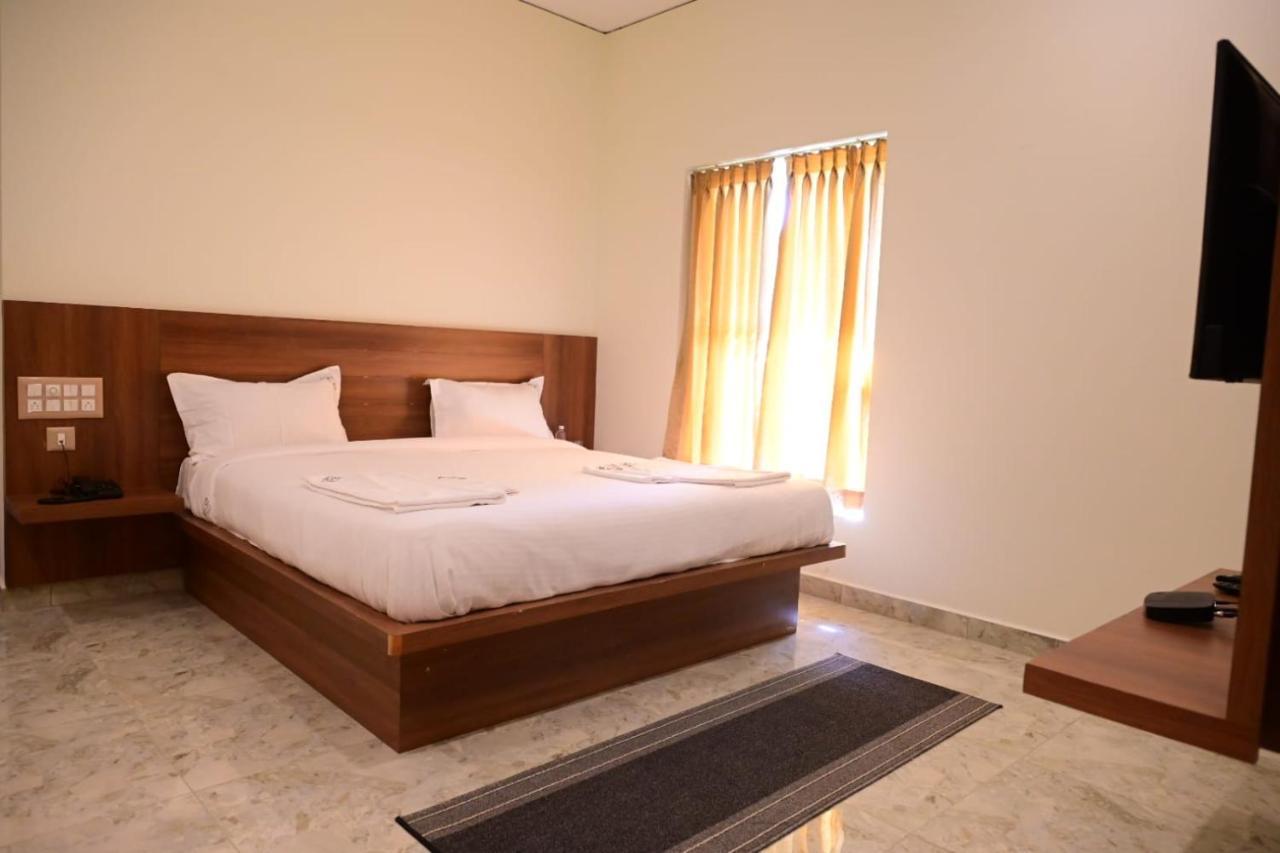 Kcg Residency Hotel Mysore Ngoại thất bức ảnh