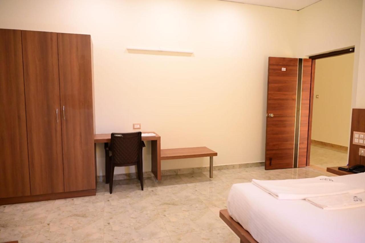 Kcg Residency Hotel Mysore Ngoại thất bức ảnh