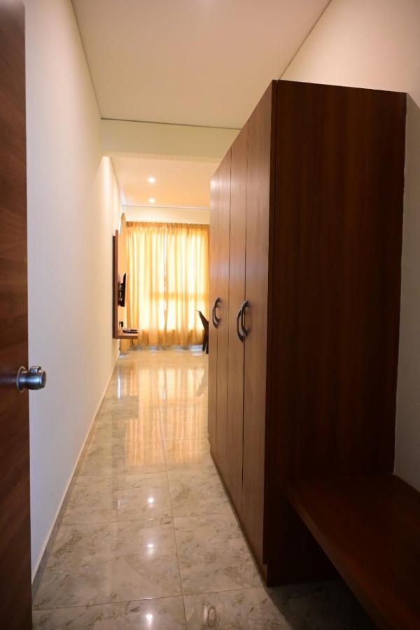 Kcg Residency Hotel Mysore Ngoại thất bức ảnh
