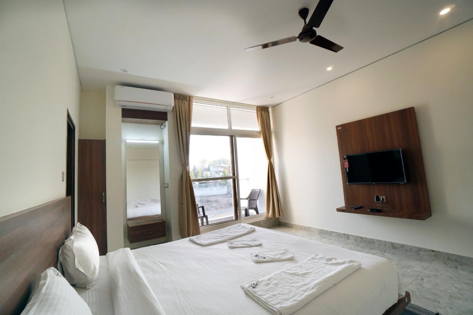 Kcg Residency Hotel Mysore Ngoại thất bức ảnh