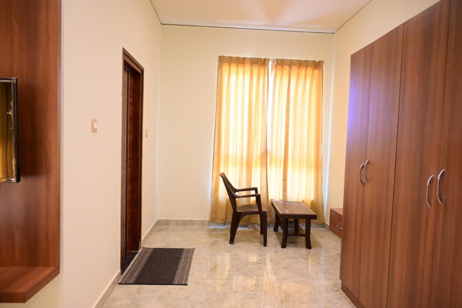 Kcg Residency Hotel Mysore Ngoại thất bức ảnh