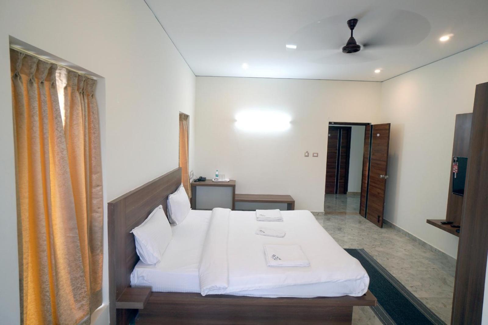 Kcg Residency Hotel Mysore Ngoại thất bức ảnh